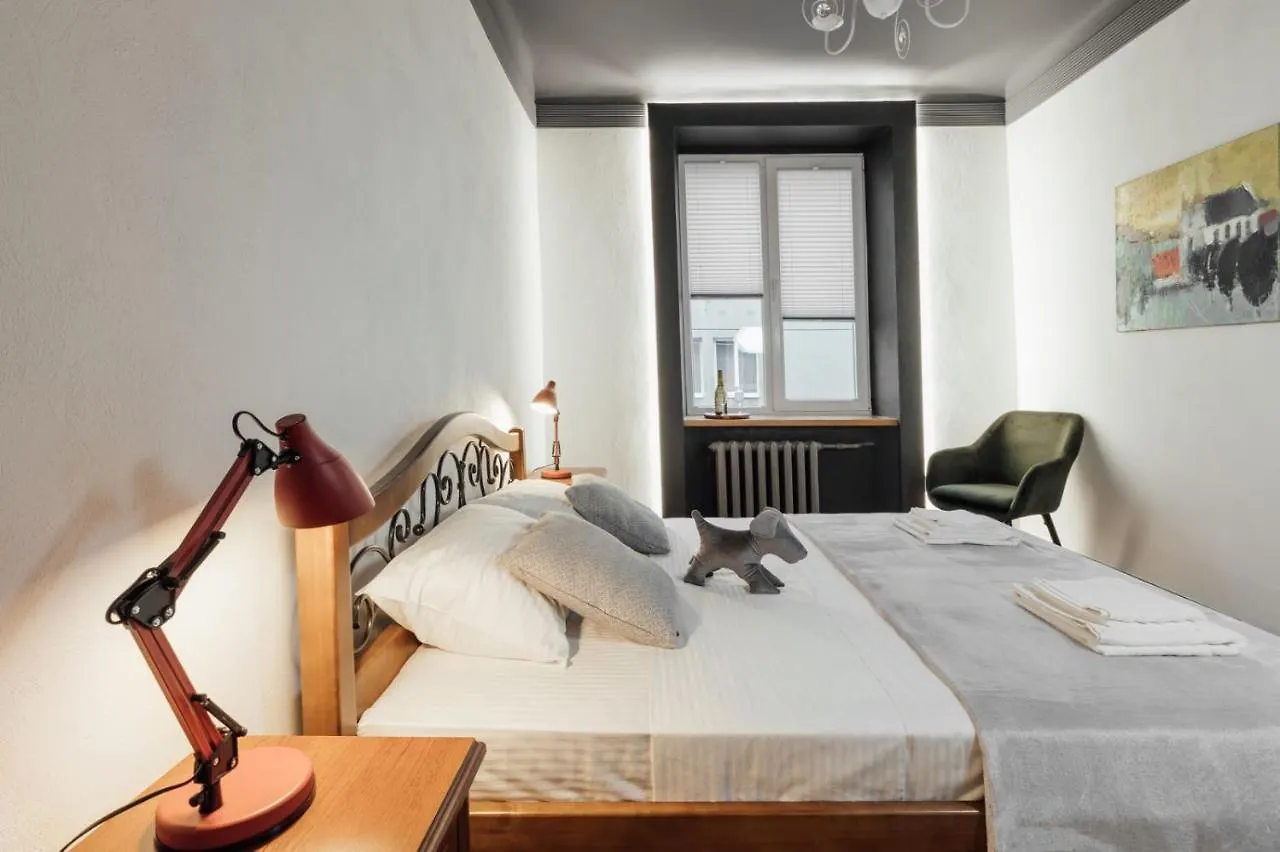Apartment On Hnatiuka With Parking 리비프 0*,  우크라이나
